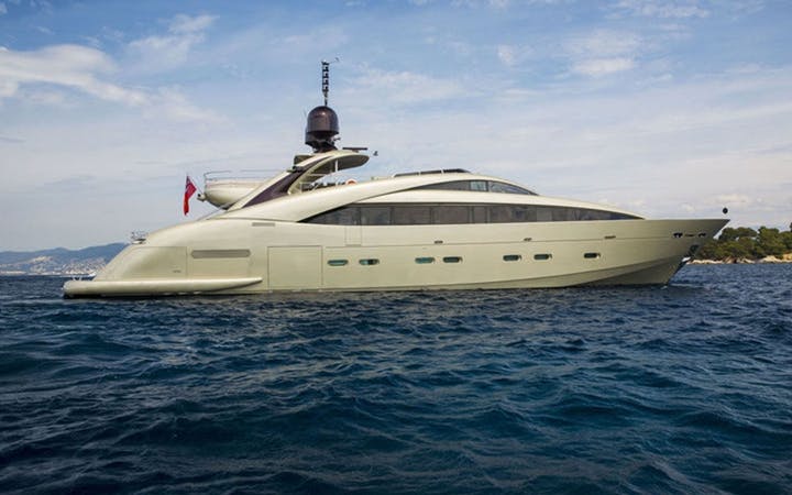 120 Isa luxury charter yacht - Antibes, France