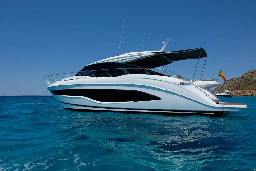 55 Princess luxury charter yacht - St Barthélemy