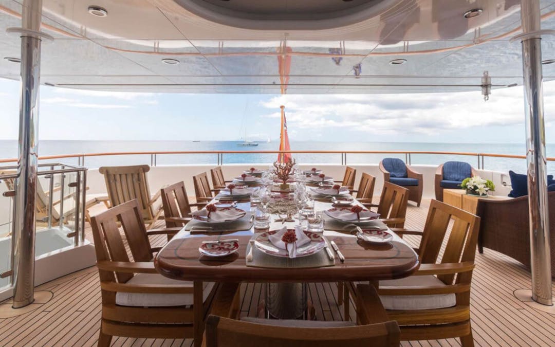 152 Hakvoort luxury charter yacht - Nassau, The Bahamas