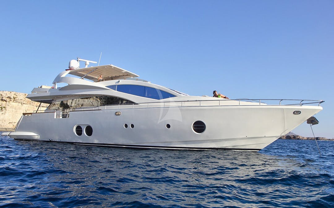 90' Aicon  luxury charter yacht - Ibiza