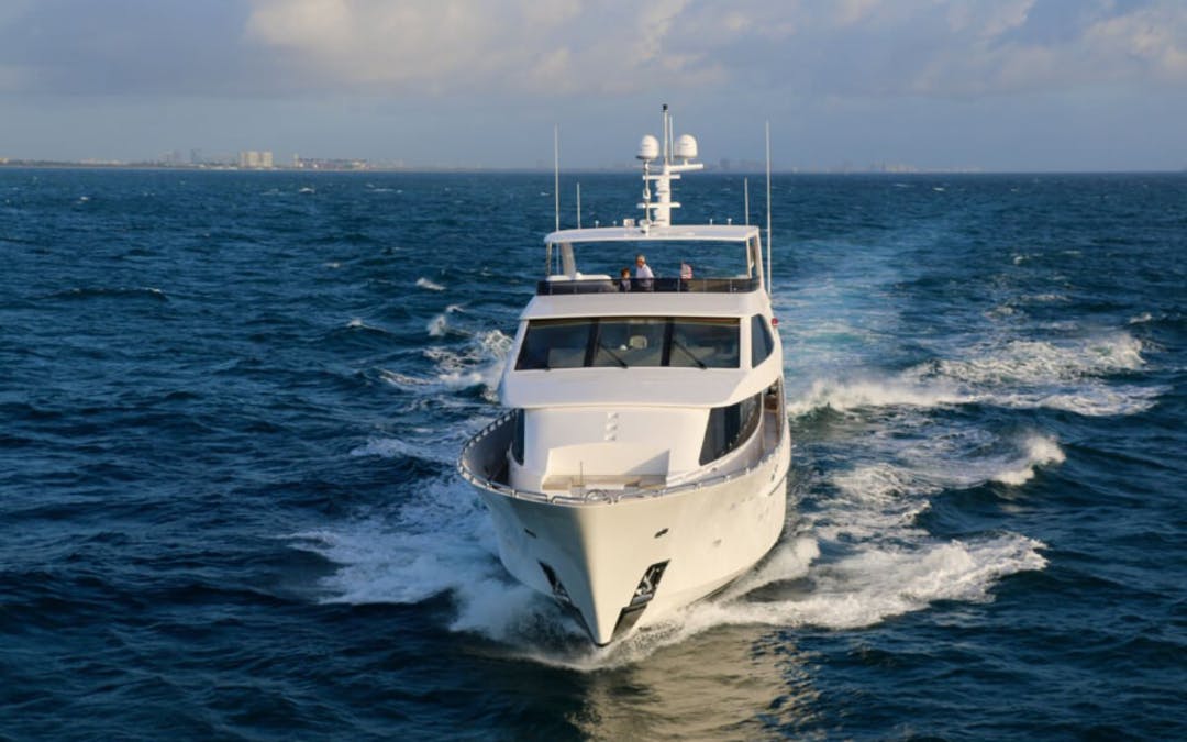 116 Hargrave luxury charter yacht - Nassau, The Bahamas