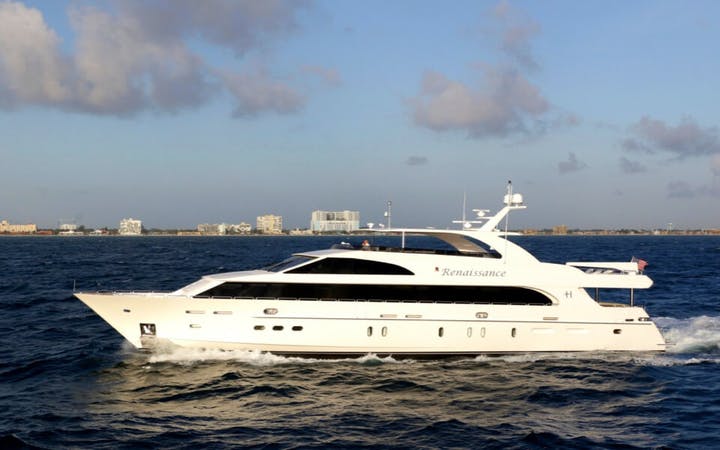 116 Hargrave luxury charter yacht - Nassau, The Bahamas