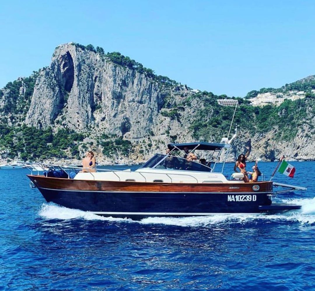 luxury yacht charter positano