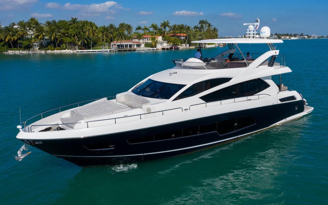 75 Sunseeker luxury charter yacht - 1561 Shelter Island Drive, San Diego, CA, USA