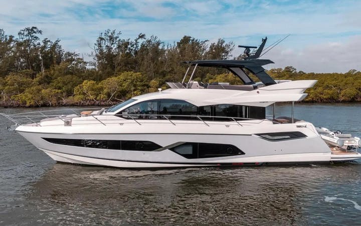 68 Sunseeker luxury charter yacht - Sag Harbor, NY, USA