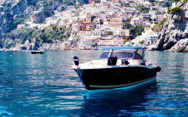 37 Gagliotta Gagliardo luxury charter yacht - Amalfi Coast, Italy