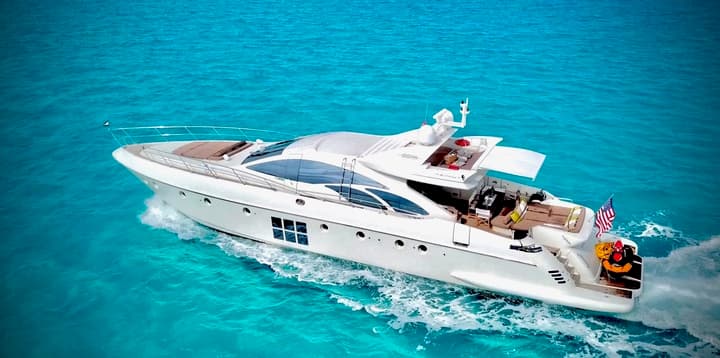 86 Azimut luxury charter yacht - Palm Cay Marina, Yamacraw Hill Road, Nassau, The Bahamas