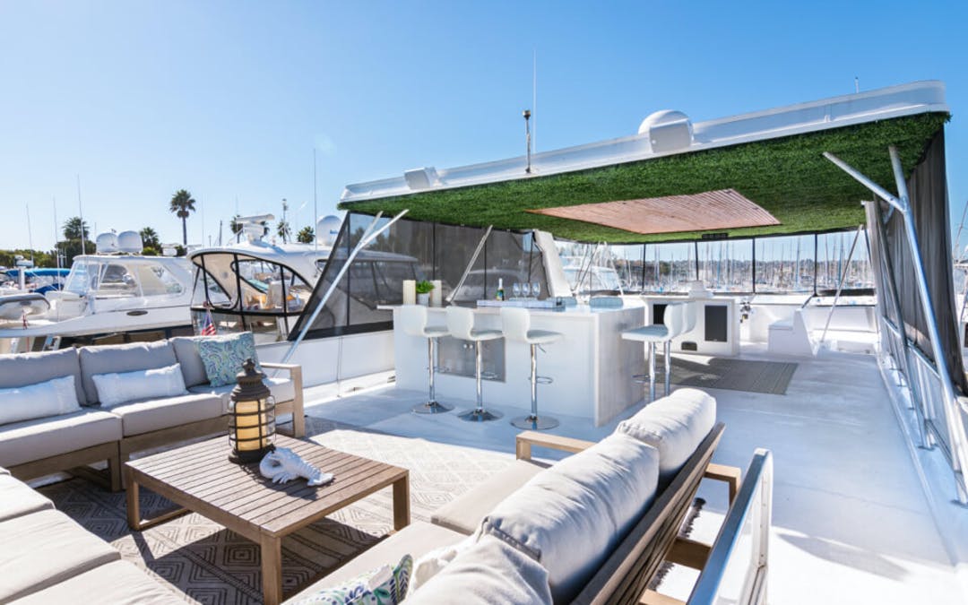 76 Stardust luxury charter yacht - San Diego Bay, California, USA