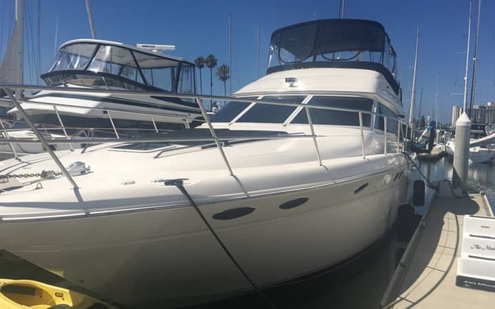46 Maxum luxury charter yacht - San Diego, CA, USA