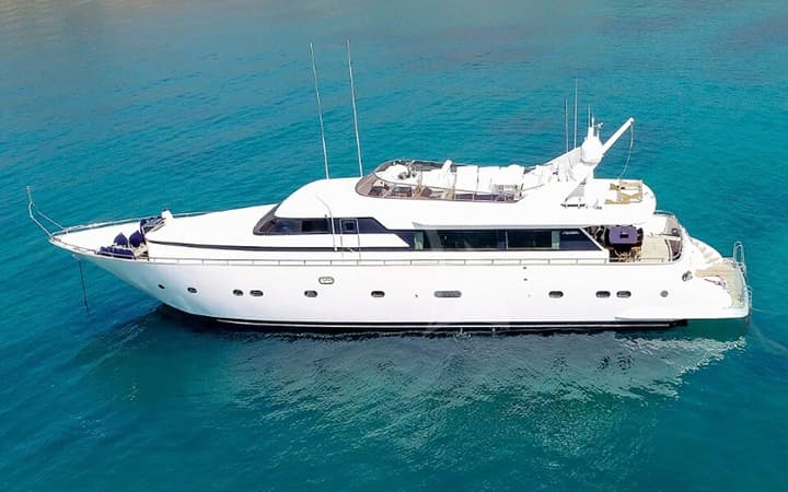 88 Maiora luxury charter yacht - Athens, Greece