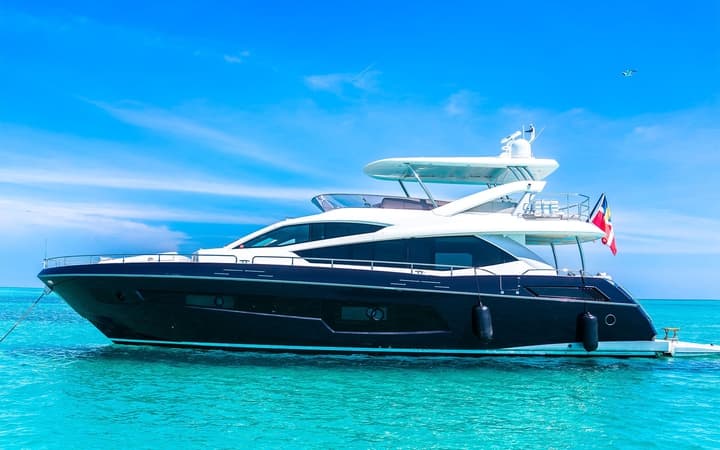 75 Sunseeker luxury charter yacht - Nassau Yacht Haven Marina, East Bay Street, Nassau, The Bahamas
